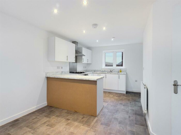 3 Bedroom Detached House To Rent In Garn Y Cefn, Ebbwvale, NP23