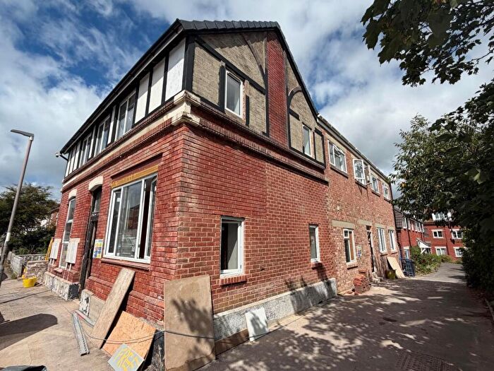 2 Bedroom Apartment To Rent In Cromwell Road, Pokesdown, Bournemouth, BH5