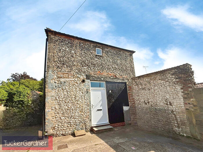 2 Bedroom Semi-Detached House To Rent In London Road, Brandon, IP27