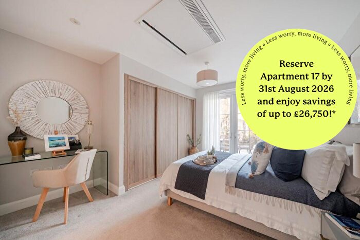 1 Bedroom Retirement Property For Sale In Pegasus Lymington Gate, - Pegasus Gate, Stanford Hill, Lymington, SO41