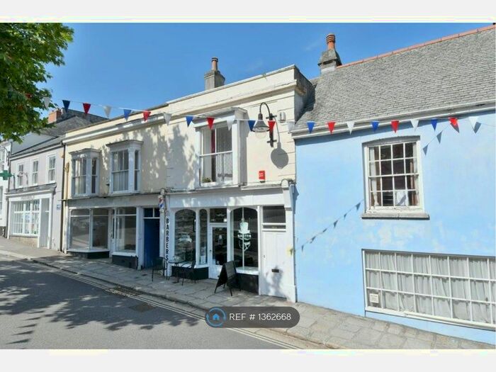 4 Bedroom Maisonette To Rent In Lower Market Street, Penryn, TR10