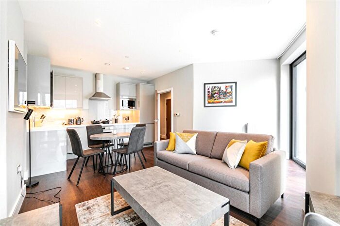 1 Bedroom Apartment To Rent In Handlebury House, Leamouth Road, Orchard Wharf, London, E14