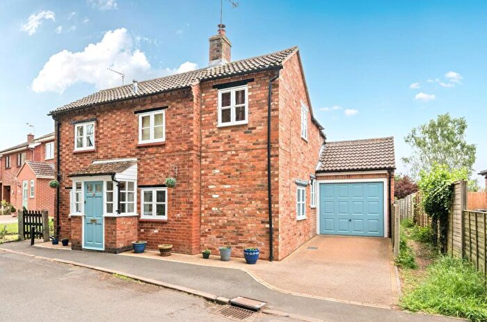 4 Bedroom Detached House For Sale In Becks Lane, Stockton, Southam, CV47