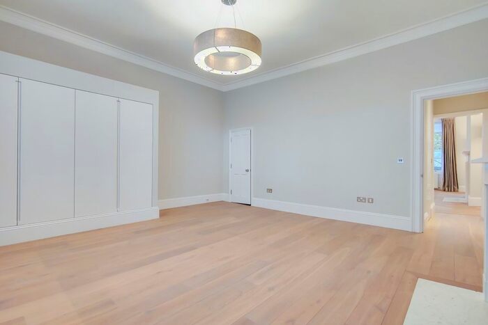 1 Bedroom Flat To Rent In Bryanston Square, London, W1H