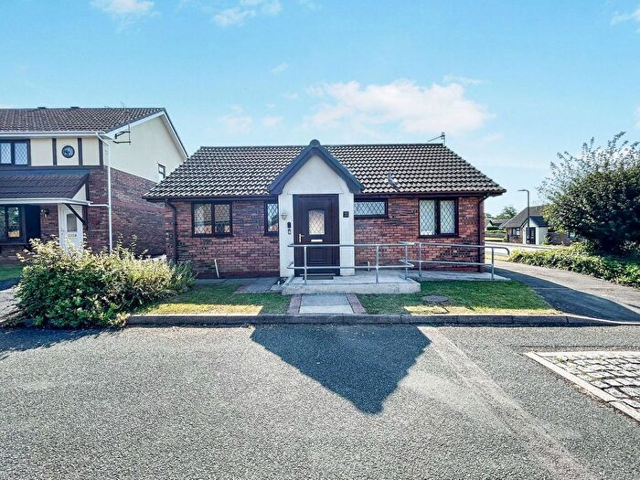 2 Bedroom Bungalow For Sale In Clos Y Mynydd, Gorseinon, Swansea, SA4