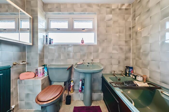 3 Bedroom Terraced House For Sale In Summertown, Oxfordshire, OX2