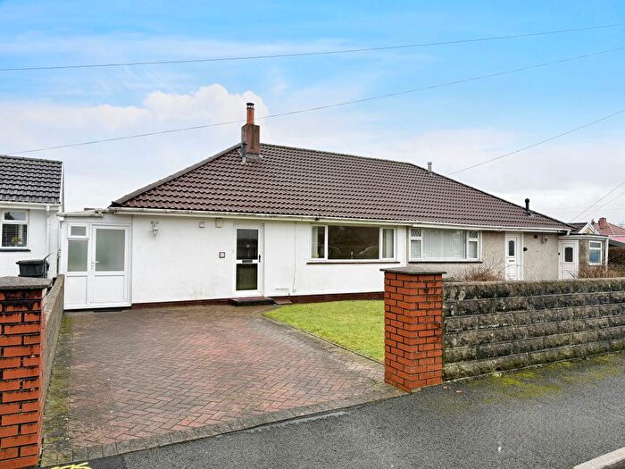 3 Bedroom Semi Detached Bungalow For Sale In Vernon Close, Merthyr Tydfil, CF47