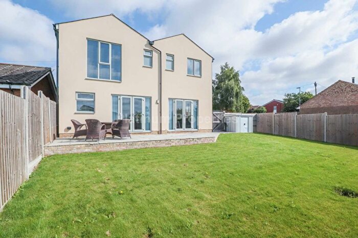 4 Bedroom Detached House To Rent In The Row, Sutton, CB6