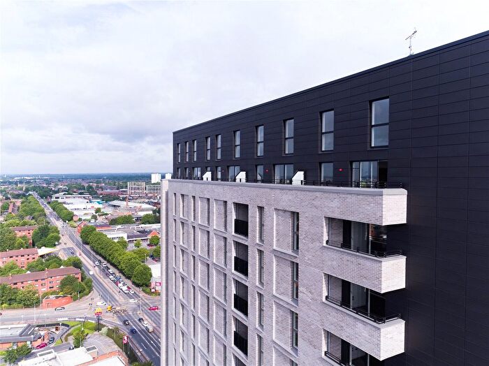 2 Bedroom Flat To Rent In Regent Road, Manchester, M3