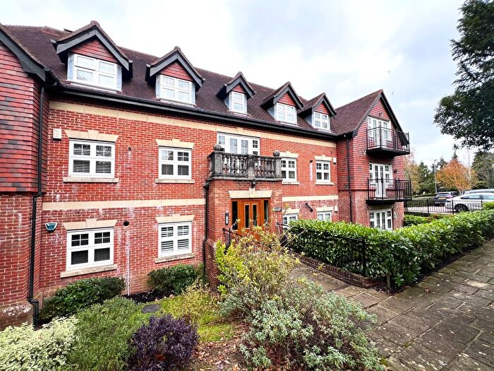 2 Bedroom Flat To Rent In Forest Road, Tunbridge Wells, TN2