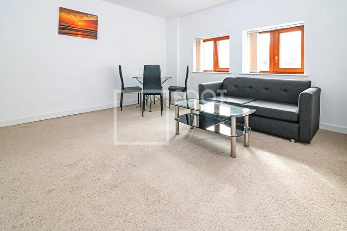 4 Bedroom Apartment To Rent In Old Mill, Thornton Road, Bradford, BD1