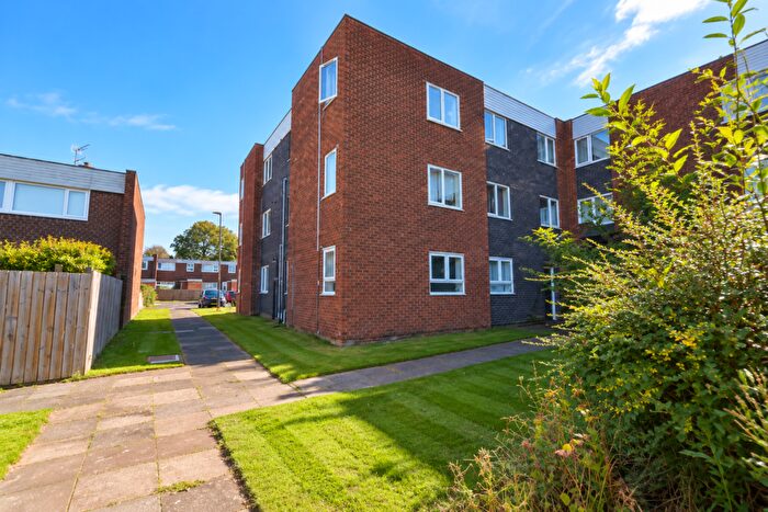 1 Bedroom Apartment For Sale In Rothley Close, Gosforth, Newcastle Upon Tyne, NE3