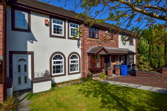 3 Bedroom Property To Rent In Ridgway Gardens, Lymm, WA13