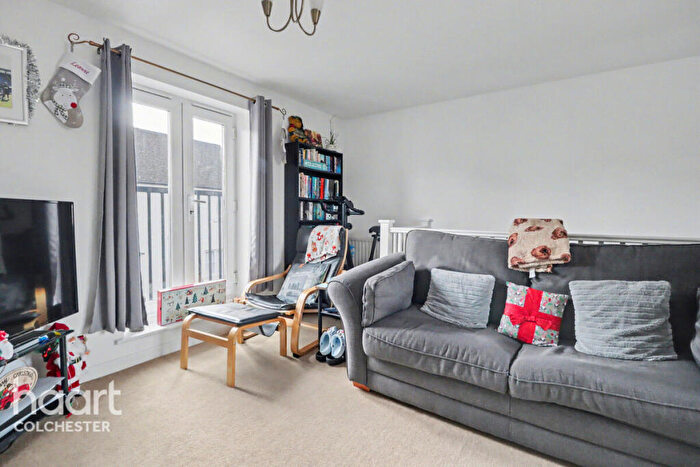 1 Bedroom Coach House To Rent In Dickenson Road, Colchester, CO4