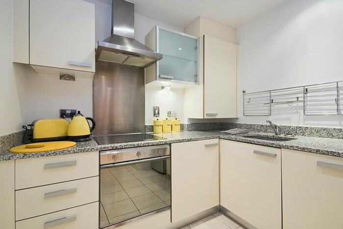 1 Bedroom Flat For Sale In Luxury Manchester Apartment, Manchester, M5