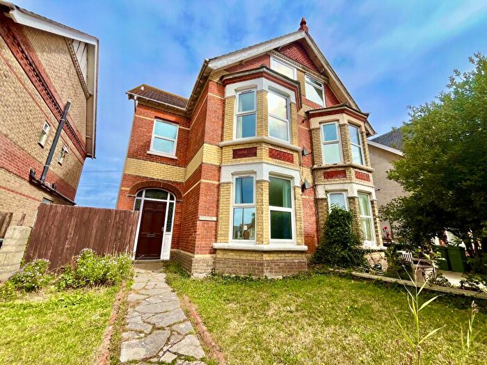 1 Bedroom Flat To Rent In Close To Weymouth Beach, DT4