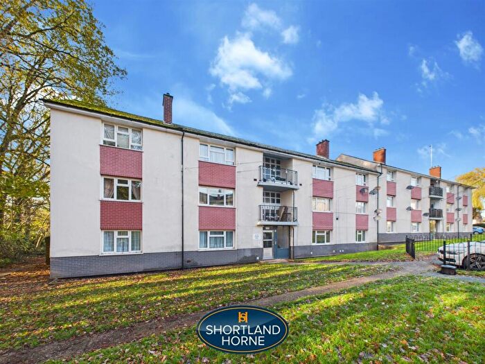 2 Bedroom Flat To Rent In Pinnock Place, Tile Hill, Coventry, CV4