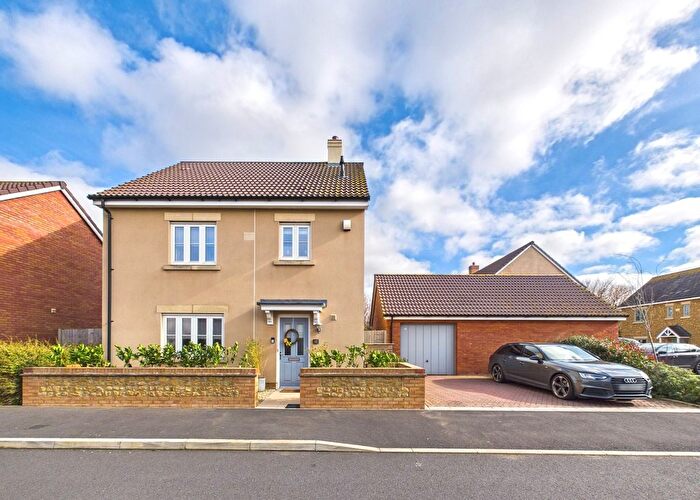 3 Bedroom Detached House For Sale In Morley Road, Stoke-Sub-Hamdon, TA14