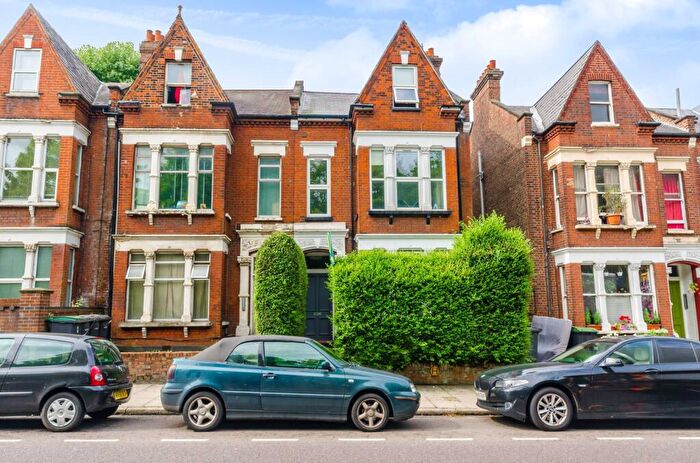 1 Bedroom Flat To Rent In Archway Road, Highgate, London, N6