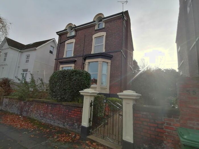 2 Bedroom Flat To Rent In Grange Mount, Prenton, CH43
