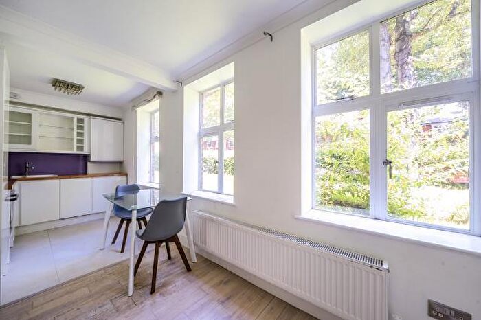 1 Bedroom Apartment For Sale In Grimshaw Close, London, N6