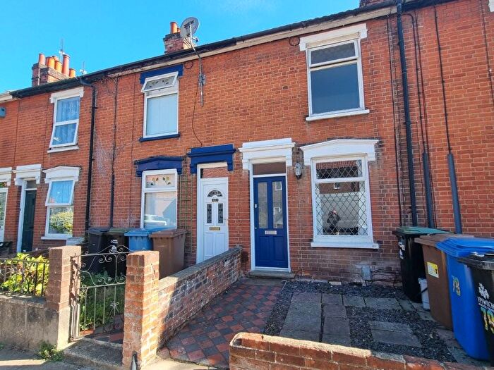 2 Bedroom Terraced House For Sale In Cemetery Road, Ipswich, IP4