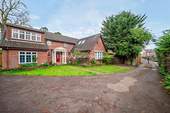 5 Bedroom Detached House For Sale In Farnaby Road, Bromley, Kent, BR2