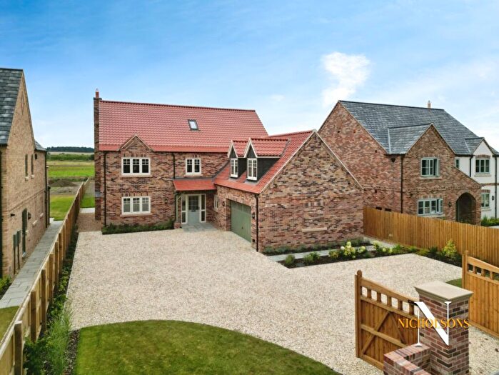 5 Bedroom Detached House For Sale In The Stroud, Sutton Lane, Sutton Cum Lound, Retford, Nottinghamshire, DN22