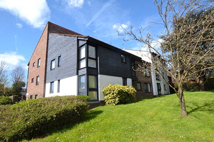 1 Bedroom Flat To Rent In Stock Road, CM12