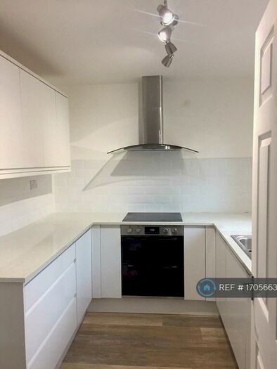 3 Bedroom End Of Terrace House To Rent In Frederick Avenue, Peasedown St. John, Bath, BA2