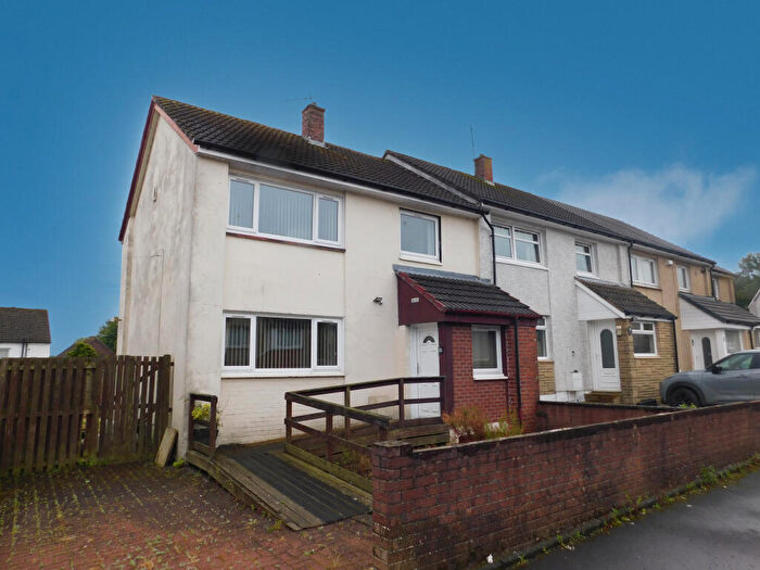 3 Bedroom End Of Terrace House For Sale In Broadlie Drive, Dalry, North Ayrshire, KA24