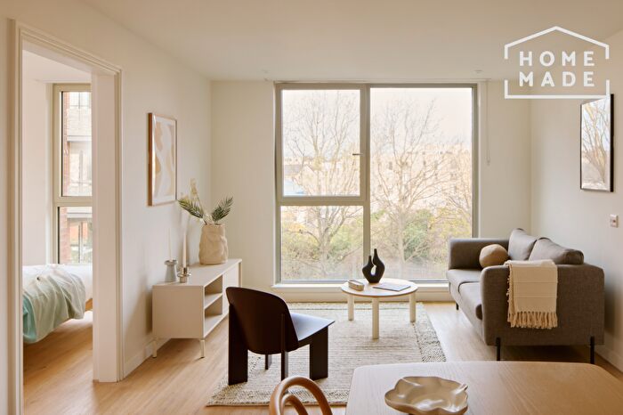 1 Bedroom Flat To Rent In Platform_ In Edinburgh, EH6