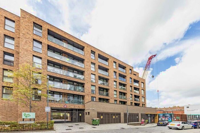 1 Bedroom Flat To Rent In Yeoman Street, London, SE8