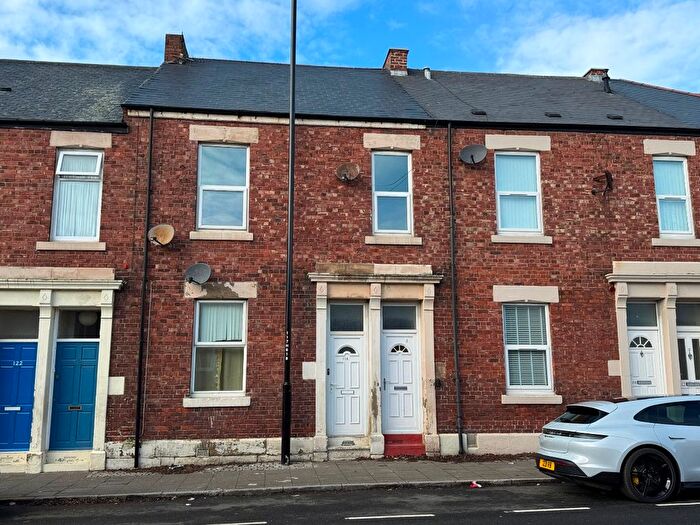 3 Bedroom Flat To Rent In Howdon Road, North Shields., NE29