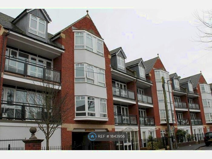 2 Bedroom Flat To Rent In The Savoy, Shirehampton, Bristol, BS11