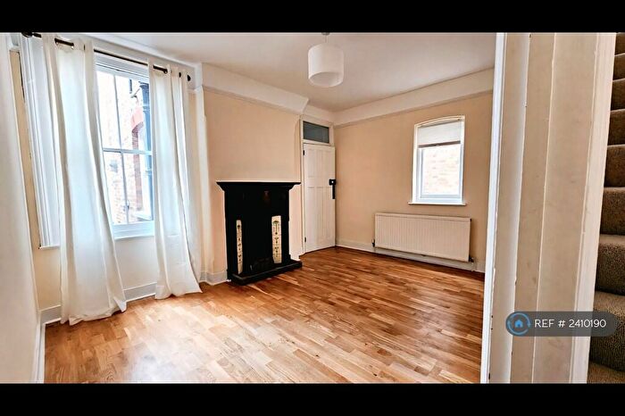 3 Bedroom End Of Terrace House To Rent In Cedar Road, East Croydon, CR0