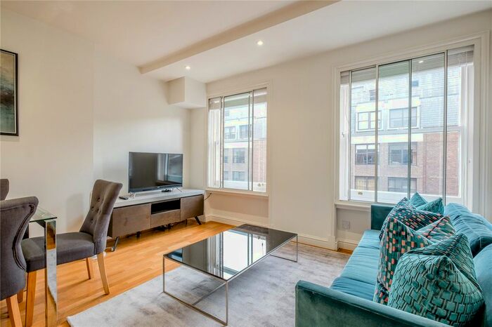 2 Bedroom Flat To Rent In Nottingham Place, London, W1U