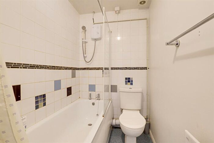 3 Bedroom Terraced House For Sale In Cleveland Close, Radford, Nottinghamshire, NG7