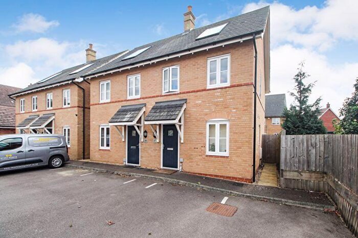 2 Bedroom Semi-Detached House For Sale In Hilton Close, Kempston, MK42