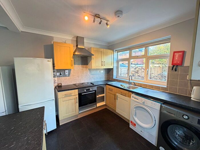 5 Bedroom Property To Rent In Harborough Road, Southampton, SO15