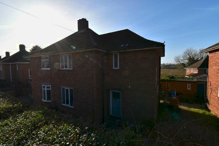 4 Bedroom Semi-Detached House To Rent In Robson Road, Earlham, Norwich, NR5