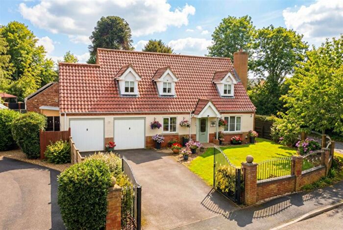 4 Bedroom Detached House For Sale In Chestnut Close, Digby, Lincoln, LN4