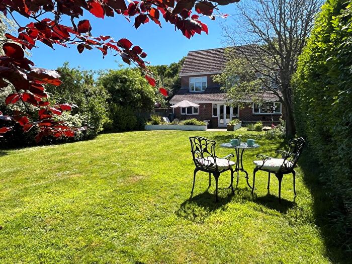 5 Bedroom Detached House For Sale In Pevensey Road, Polegate, BN26