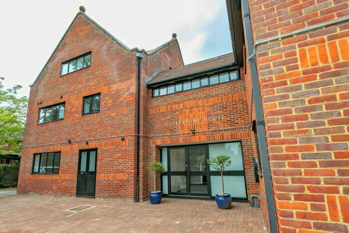 1 Bedroom Apartment To Rent In Newport Road, Woolstone, Milton Keynes, MK15