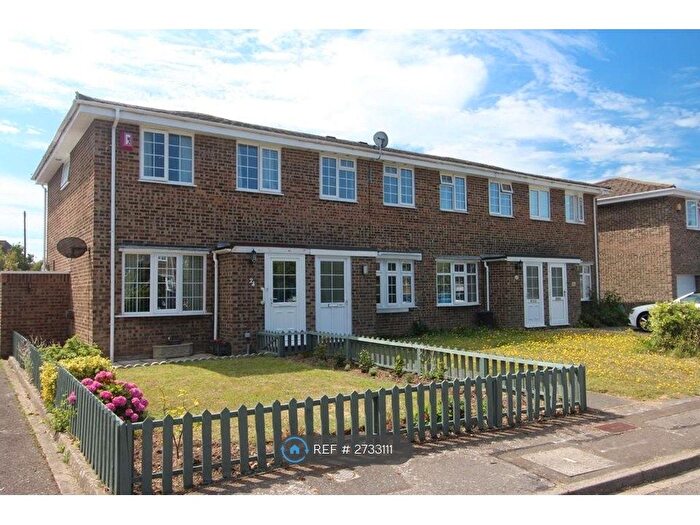 2 Bedroom Terraced House To Rent In Ambassador Close, Christchurch, BH23