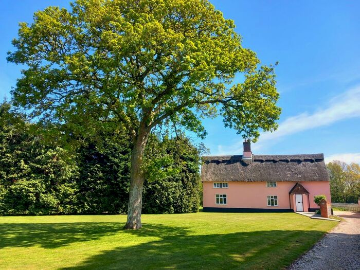 4 Bedroom Farmhouse For Sale In Pye Lane, Southburgh, Thetford, Norfolk, IP25