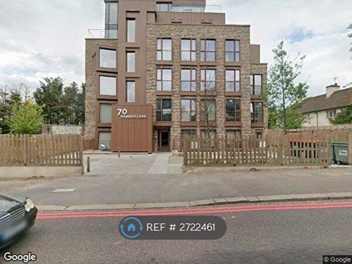 Studio To Rent In Hanger Lane, London, W5