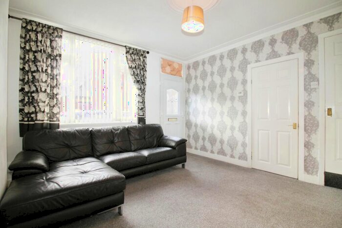 2 Bedroom Terraced House To Rent In Barkly Avenue, Leeds, LS11