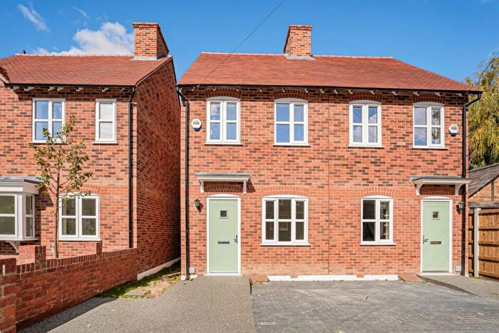 2 Bedroom Semi-Detached House For Sale In Hemel Hempstead Road, Redbourn, AL3