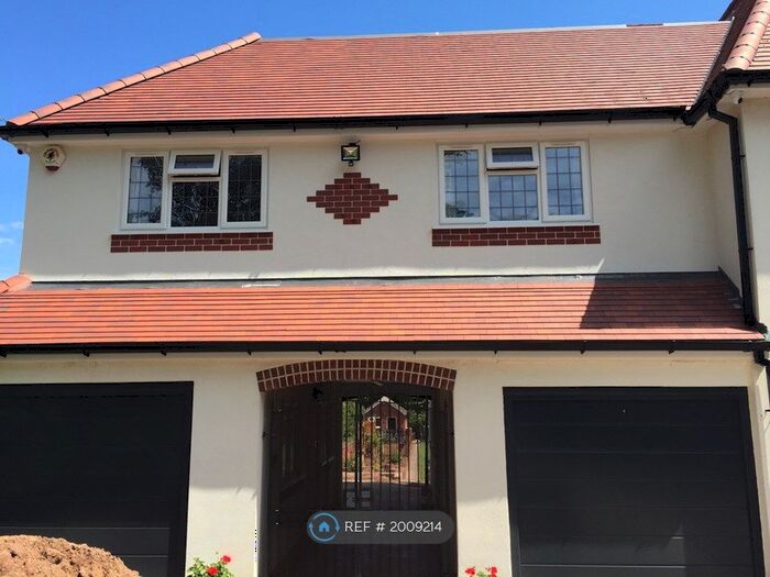 Studio To Rent In Stoneleigh Road, Coventry, CV4